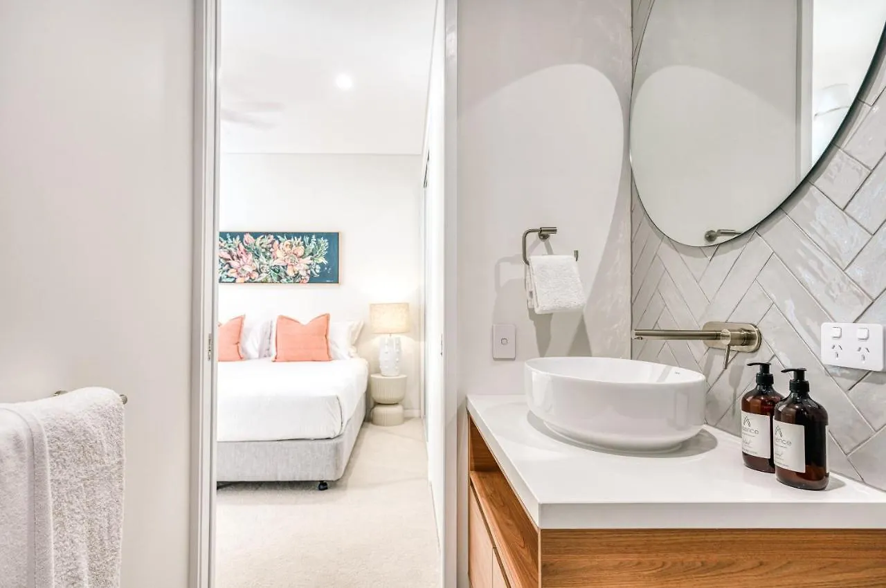 Essence Peregian Beach Resort - Saltbush 5 Bedroom Luxury Home Holiday home