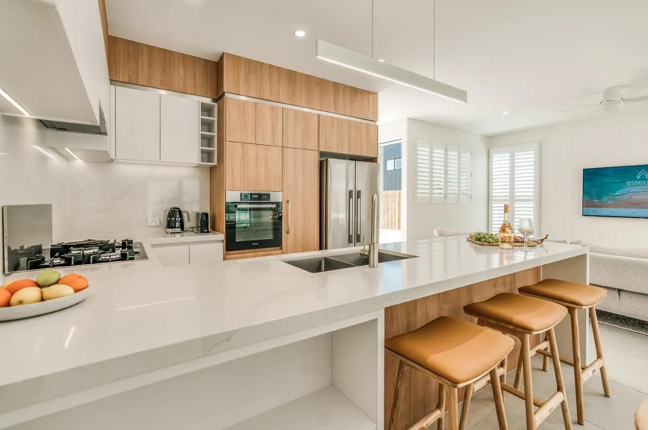 Essence Peregian Beach Resort - Saltbush 5 Bedroom Luxury Home Holiday home